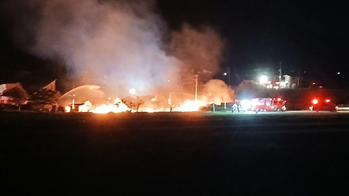 【速報】山辺町 山間部の製材所で火事 出火から1時間超経過も炎上中 けが人はいないとみられる