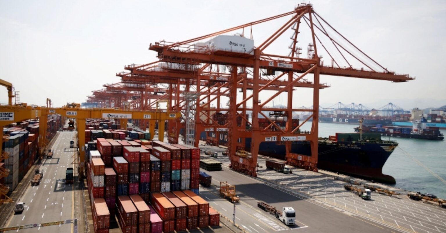 韓国6月輸出がプラス転換、米中向けは引き続き減少 | ロイター