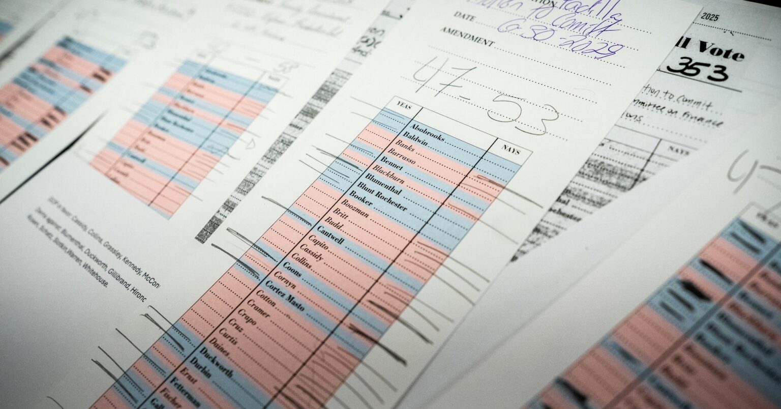 米上院、トランプ減税・歳出法案を可決　下院で2日再採決も | ロイター