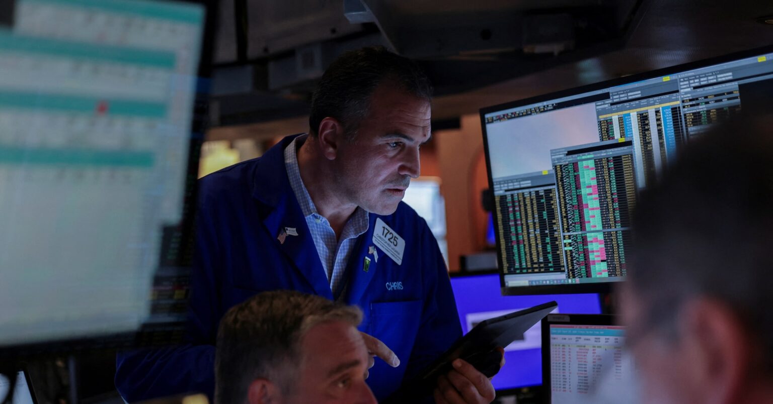 焦点：25年下半期幕開けで、米国株が直面する6つの疑問 | ロイター