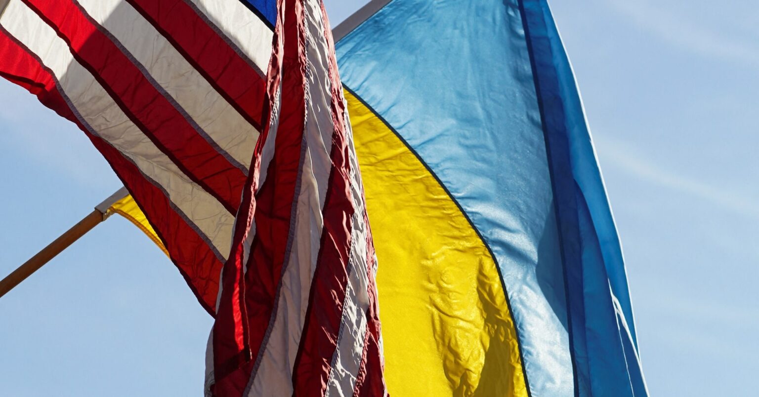 ウクライナ、米の兵器供与一部停止に懸念表明　「ロシアを勢い付かせる」 | ロイター