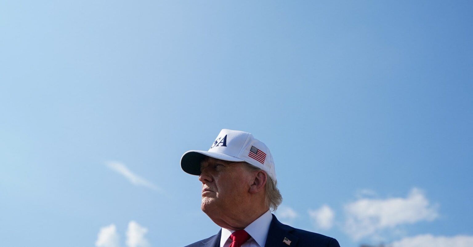 トランプ氏、大型減税法案可決をアピール　アイオワ州で演説 | ロイター