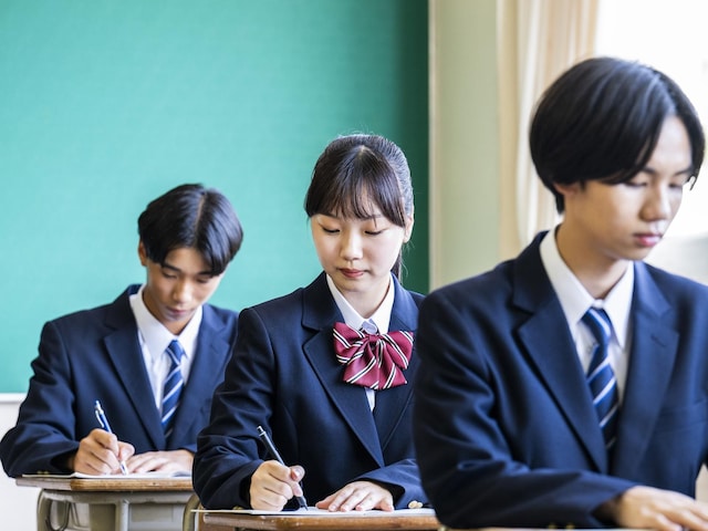 文武両道だと思う「滋賀県の私立進学校」ランキング！ 2位「近江高等学校」を抑えた1位は？