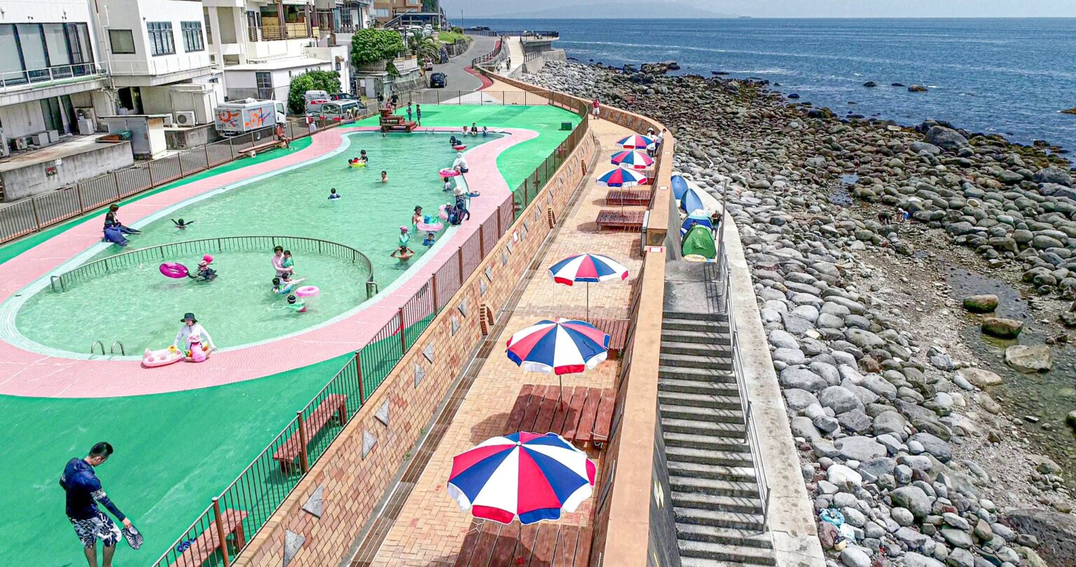 静岡県・伊豆稲取温泉の夏の人気スポット！「磯 SeaGarden IKEJIRI」が７月１９日より期間限定オープン！ | 株式会社サイトプラスのプレスリリース