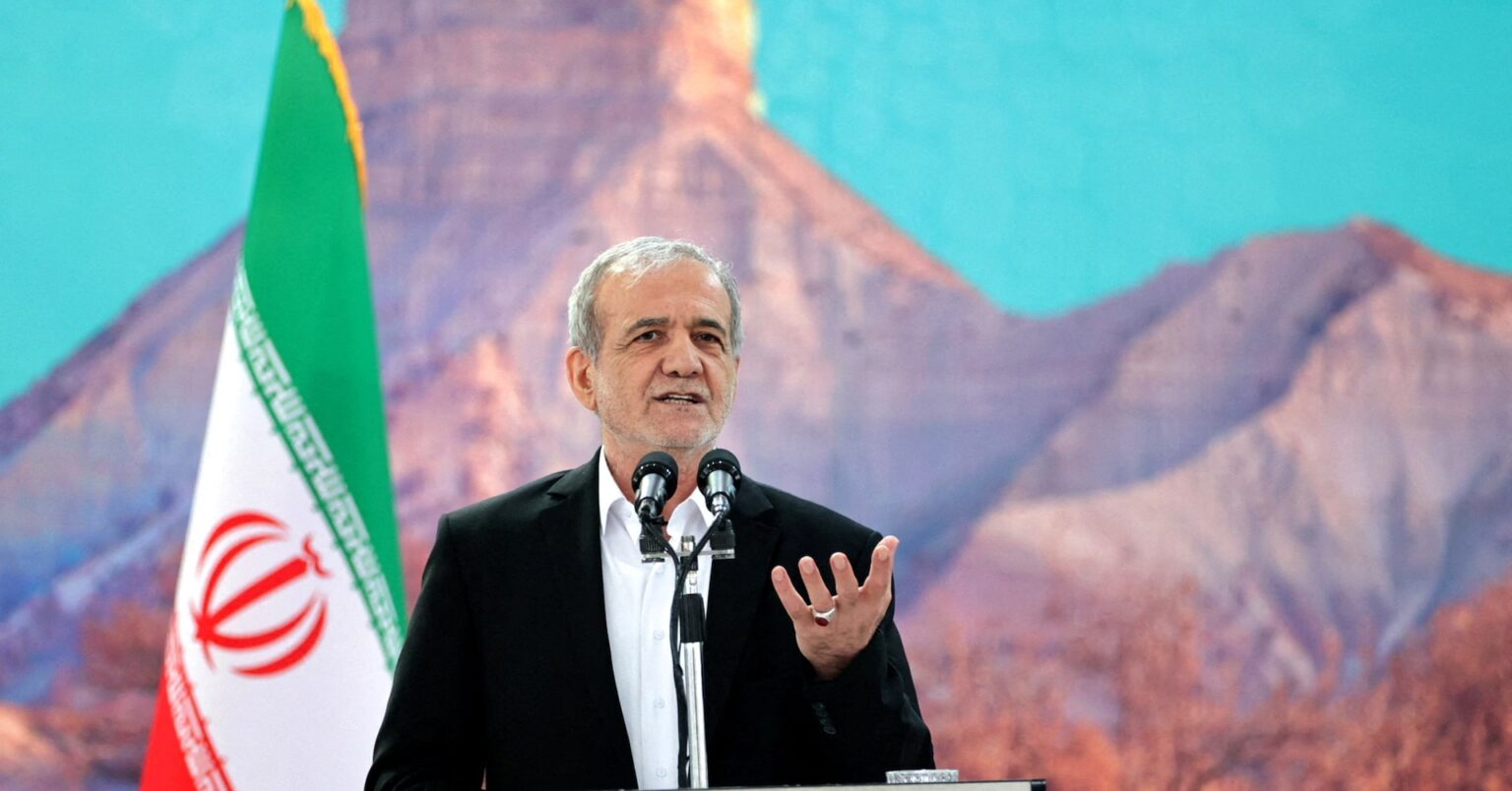 イラン大統領、米国との対話に前向きな姿勢表明　信頼が課題とも | ロイター