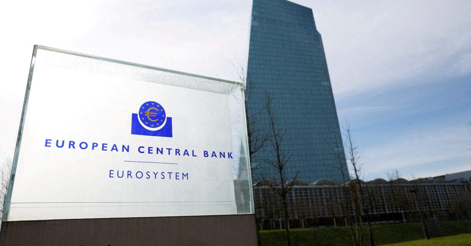 独裁国家との貿易拡大、ＥＵ存亡の脅威に＝ＥＣＢブログ | ロイター