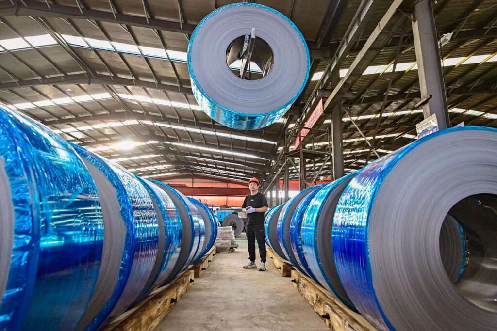 中国、デフレ巡る論調変化－過剰生産に本格対応なら世界経済に朗報 - Bloomberg