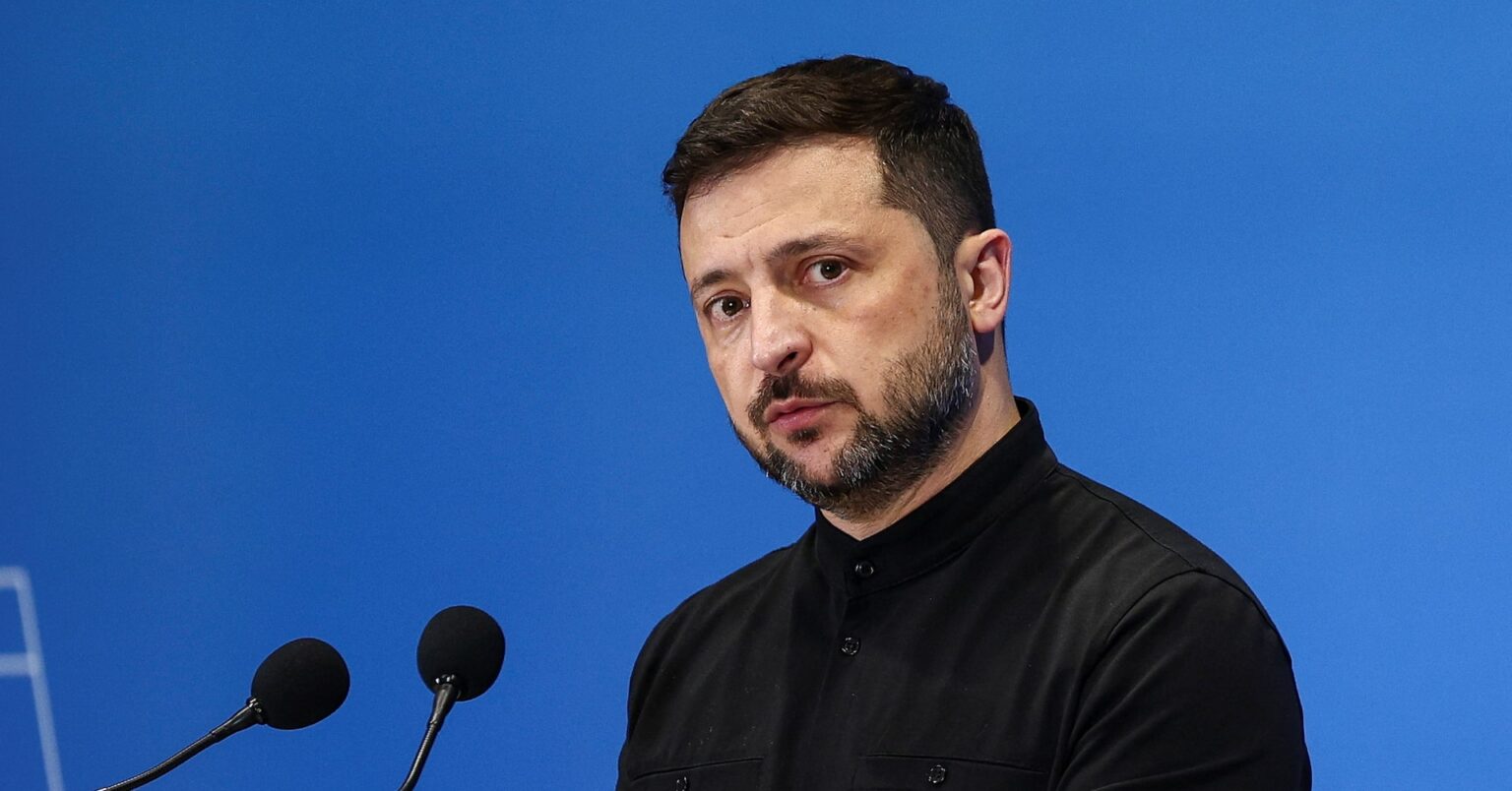 ゼレンスキー大統領、物資供給や対ロ制裁強化巡り米議員と協議 | ロイター