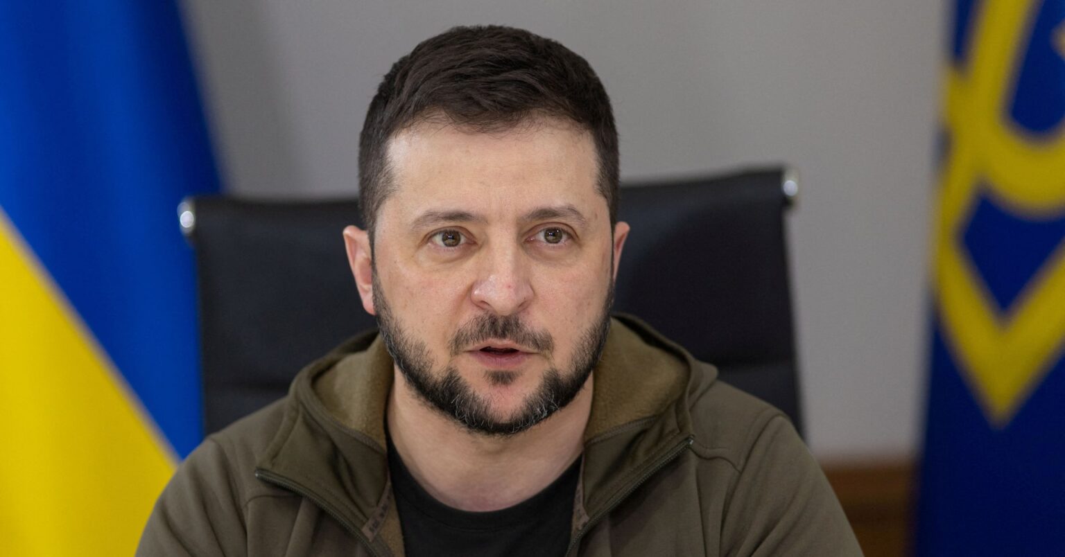 ウクライナ、ロシア西部にドローン攻撃　戦闘機・ミサイル工場標的 | ロイター