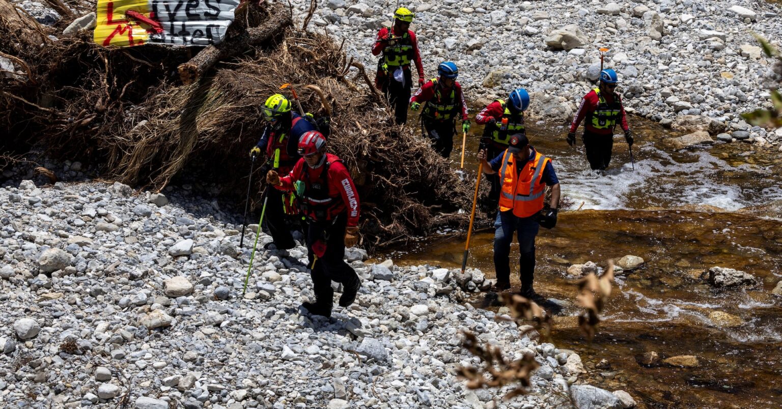 米政権、ＦＥＭＡ廃止案を撤回　州主導の災害対応継続へ＝報道 | ロイター