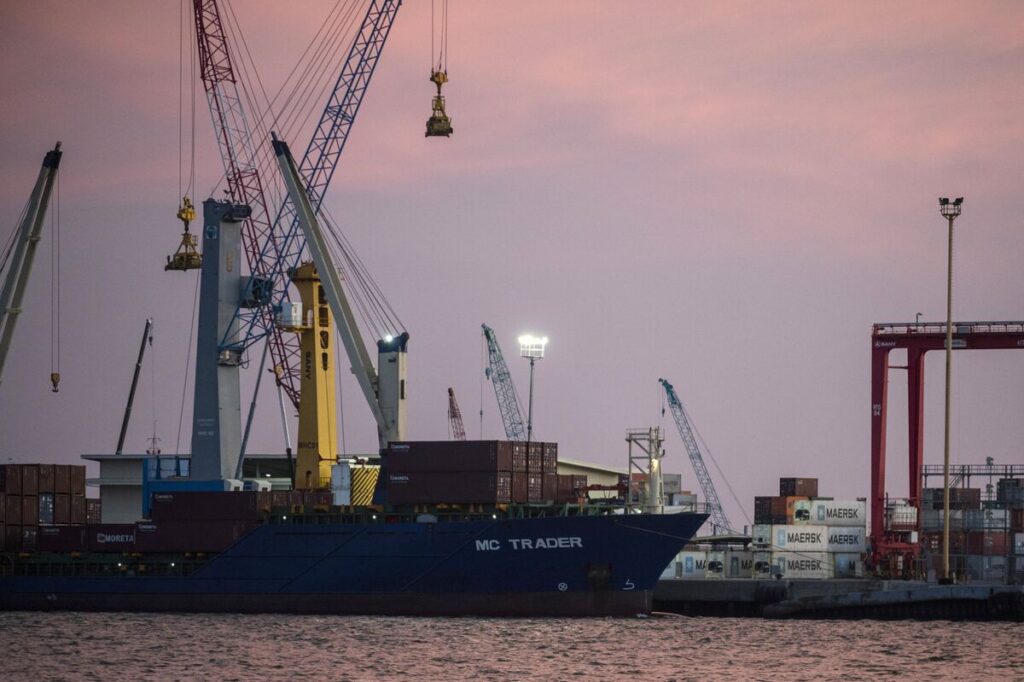 トランプ氏､新たに８カ国に関税通知-ブラジルはこれまでで最高の50％ - Bloomberg