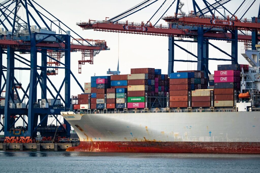 ＥＵ、米国の関税発動に備えアジア諸国との協定模索へ－欧州委員 - Bloomberg