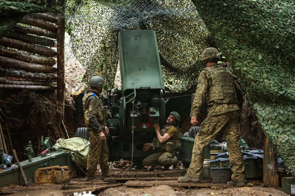 トランプ氏､ウクライナに兵器追加供給へ－対ロシアで100％の２次関税 - Bloomberg