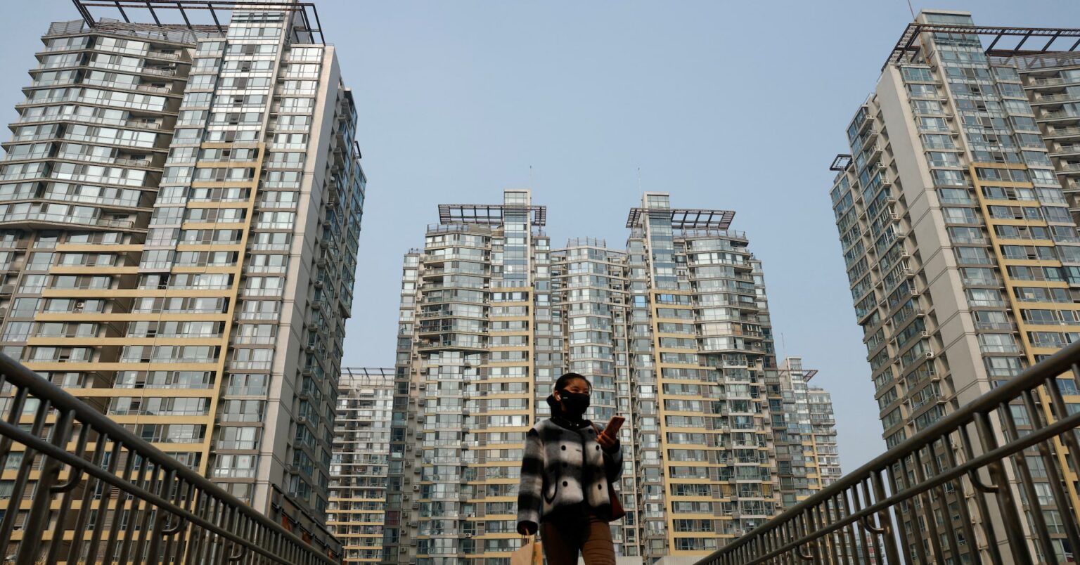 中国新築住宅価格、6月は前月比－0.3％　過去8カ月で最大の下落 | ロイター