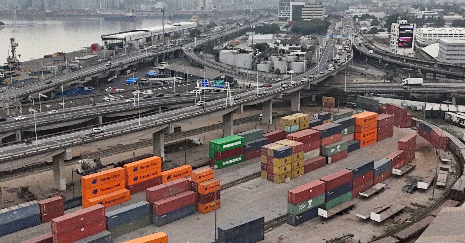 ブラジル、8月1日の期限までに米関税問題の解決目指す＝副大統領 | ロイター