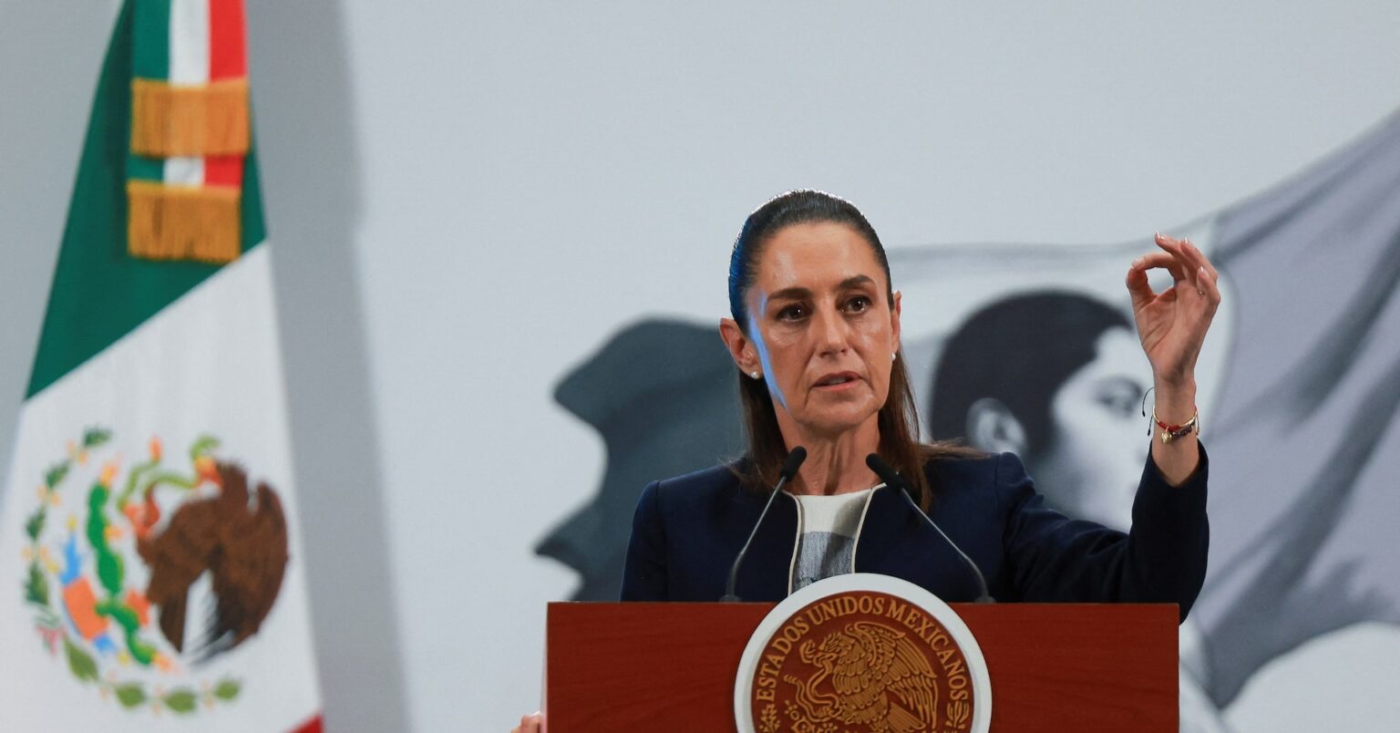 メキシコ、米への関税対抗措置を示唆　8月1日までに合意未達なら | ロイター