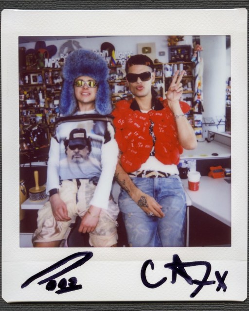 『Tiny Desk Concert』で世界的な注目集めたアルゼンチンの異端児デュオ、日本で初CD作品をリリース | ORICON NEWS