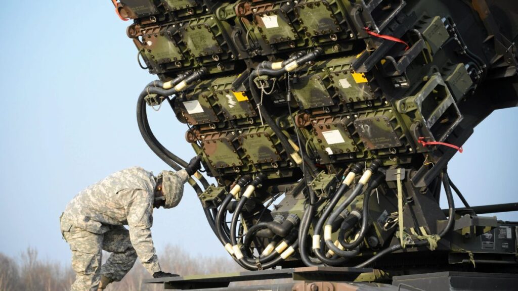 ミサイルシステム「パトリオット」、ウクライナがどうしても必要とする理由 - CNN.co.jp