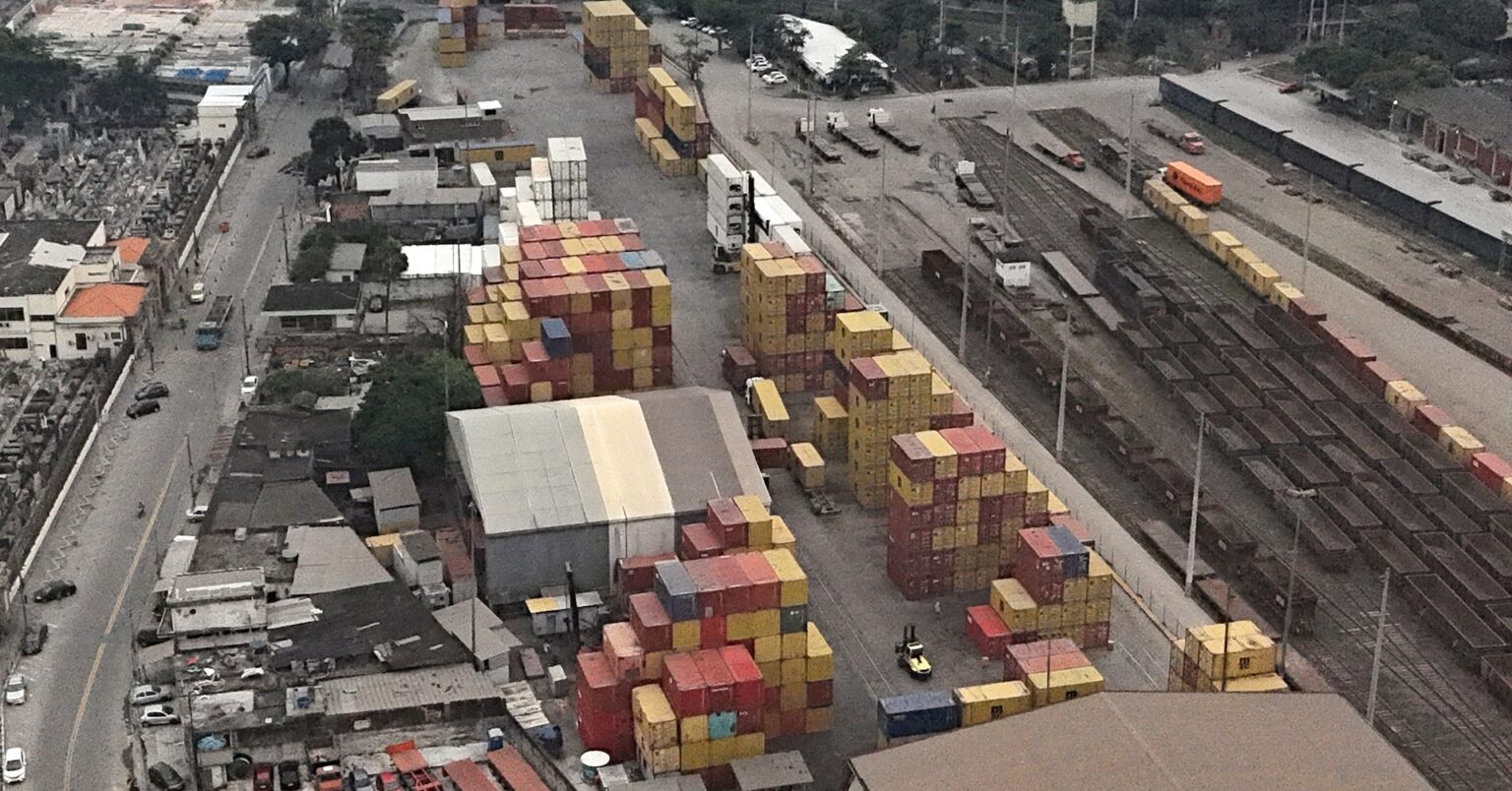 ブラジル、米に貿易協議を要請　トランプ関税に「憤慨」表明 | ロイター