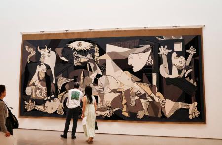 ゲルニカのタペストリー 戦争へ怒り、群馬で展示 | | 全国のニュース