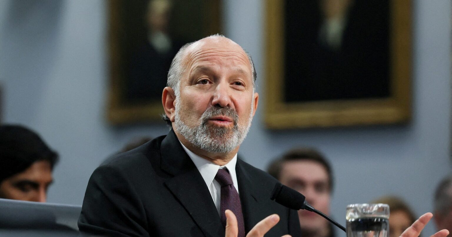 米商務長官、ＥＵとの貿易合意に自信　8月1日の関税発動強調 | ロイター