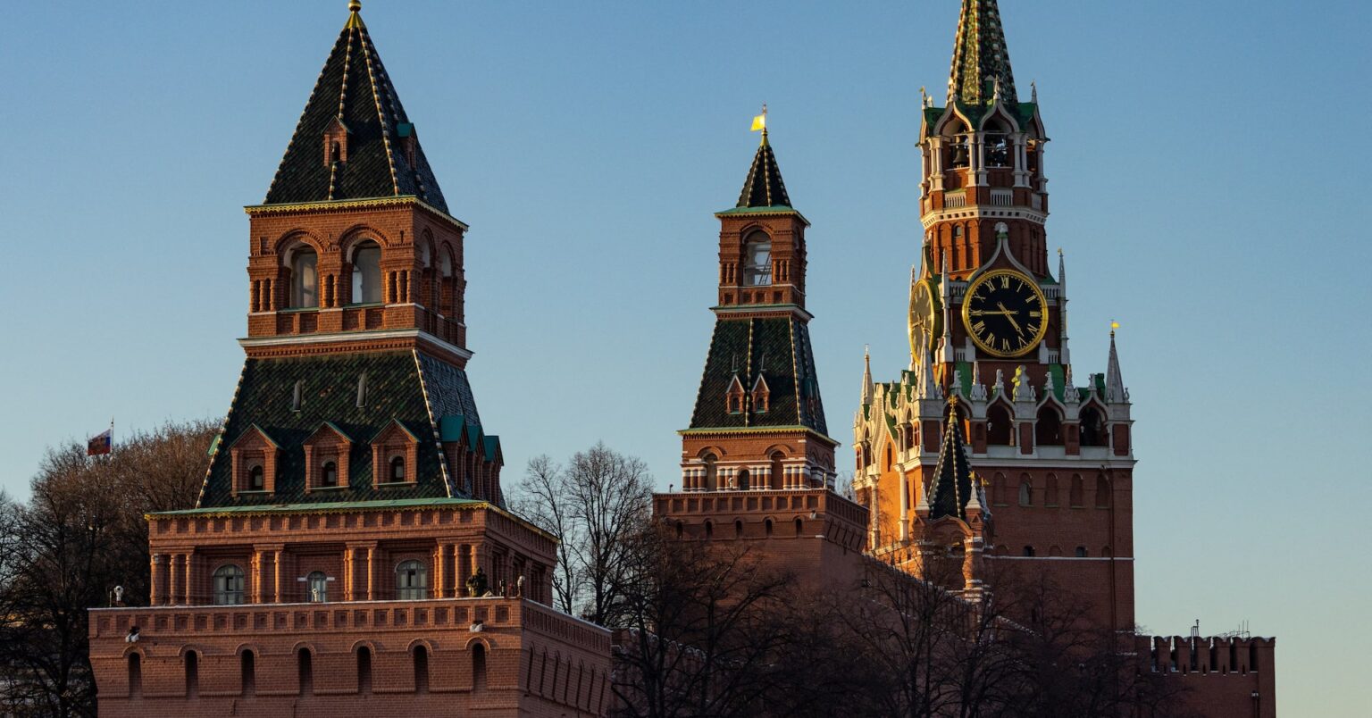 米が英国に核兵器配備と報道、ロシア「状況を注視」 | ロイター