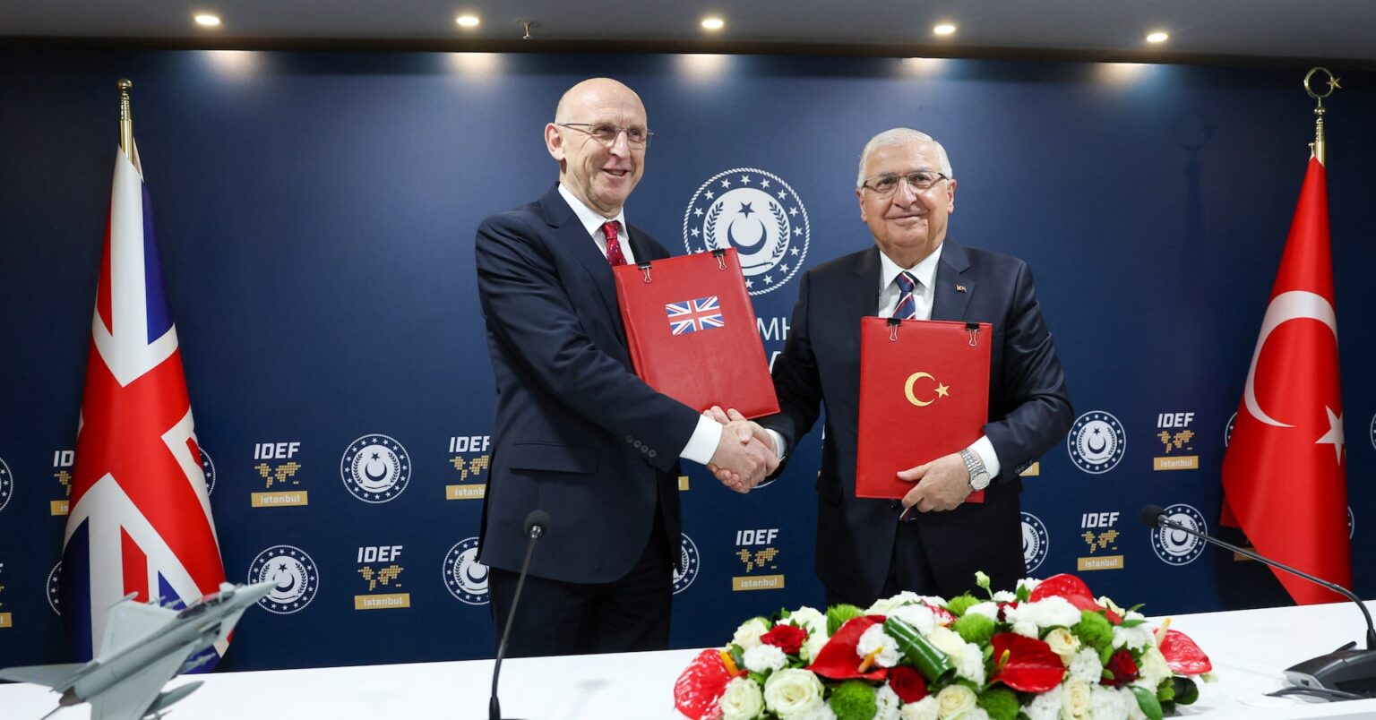 トルコがユーロファイター調達へ、英と合意締結　独が承認と報道 | ロイター