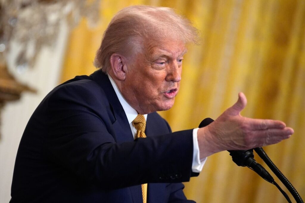 日米関税合意で世界の市場に楽観ムード、トランプ氏が「譲歩」の見方 - Bloomberg