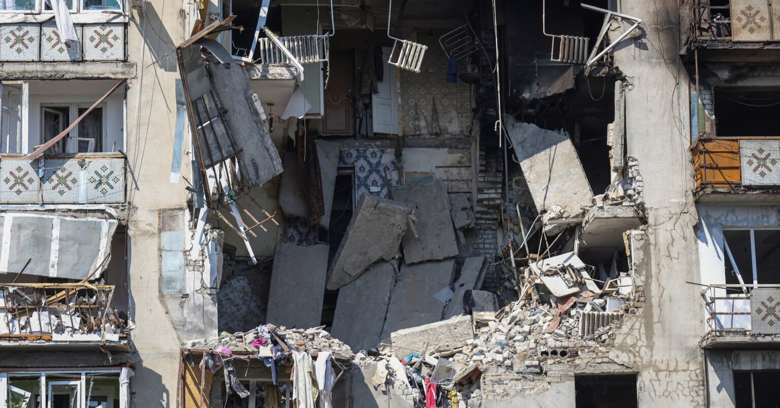 ウクライナとロシア、黒海沿岸を攻撃　和平協議直後 | ロイター