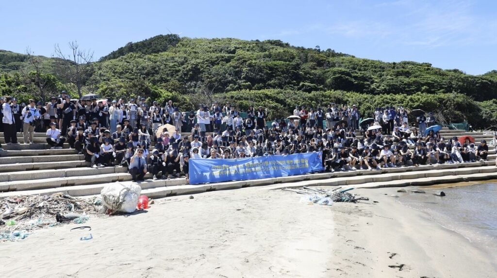国交正常化60周年を機に韓国の大学生ら約900人が朝鮮通信使ゆかりの地・対馬を訪問、日韓関係の未来を改めて考えた(1/4) | JBpress (ジェイビープレス)