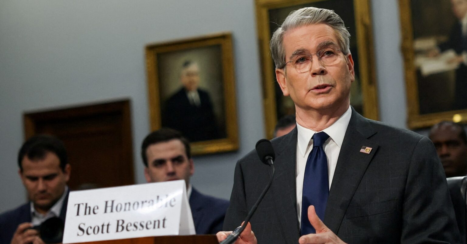 中国との貿易は良好な状態、経済リバランス巡り協議可能＝米財務長官 | ロイター