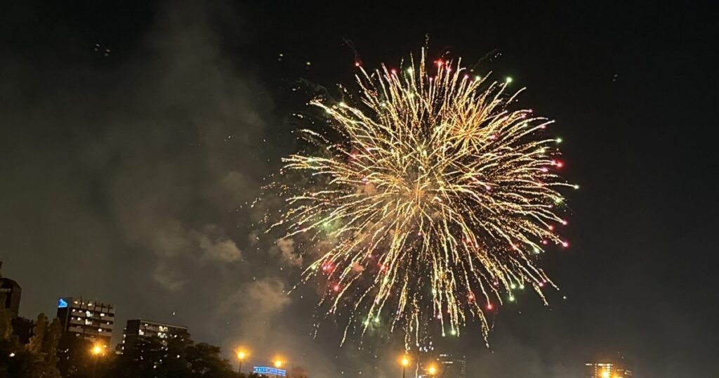 天神祭で「沖縄奉拝船」　船上で民謡披露　大阪 - 琉球新報デジタル