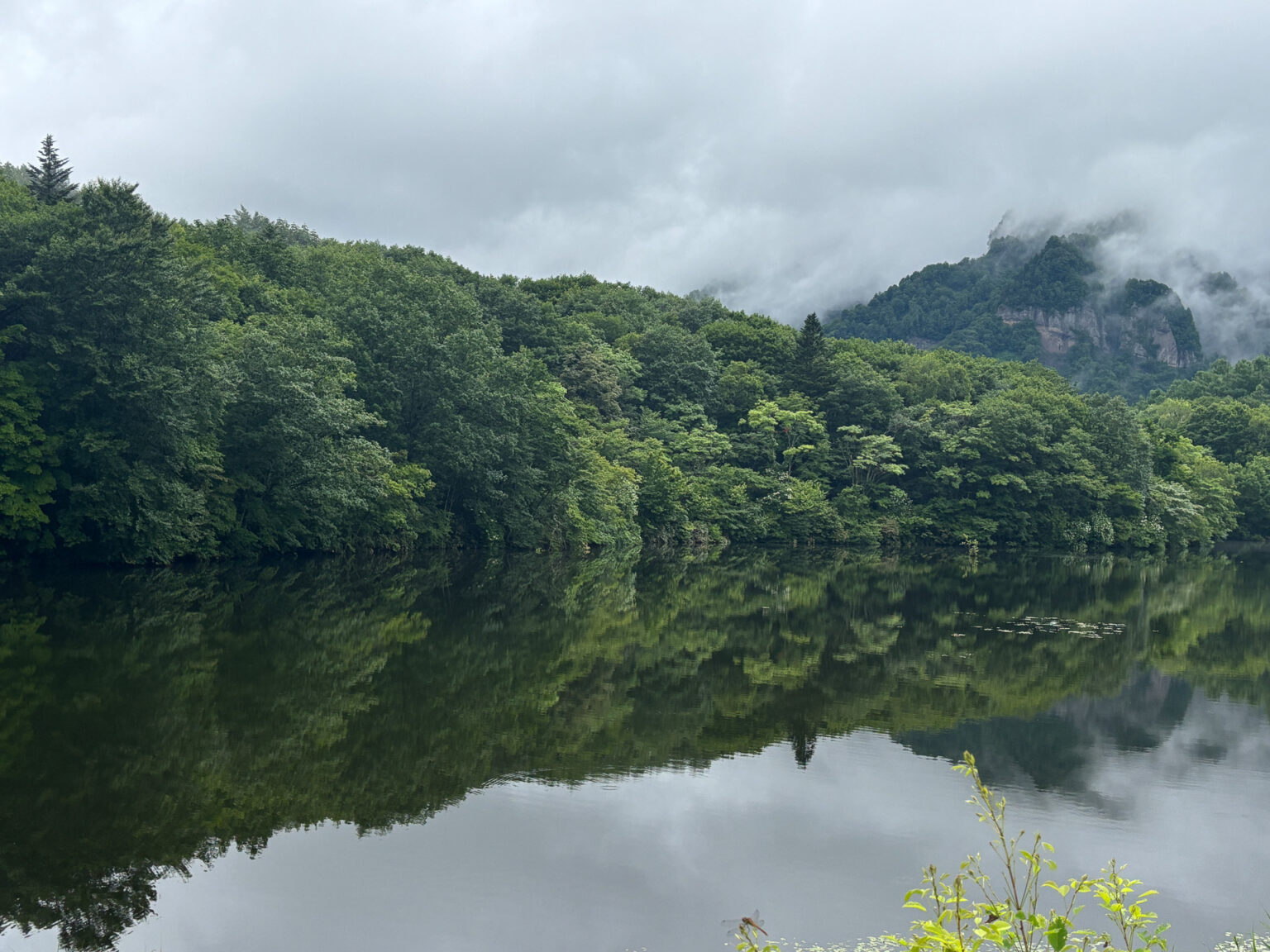 【ボーカリスト琴音の音楽旅】暑過ぎる東京から避暑地、長野県戸隠～安曇野の旅！　キャンプで自然のなかで涼みました - トラベル Watch