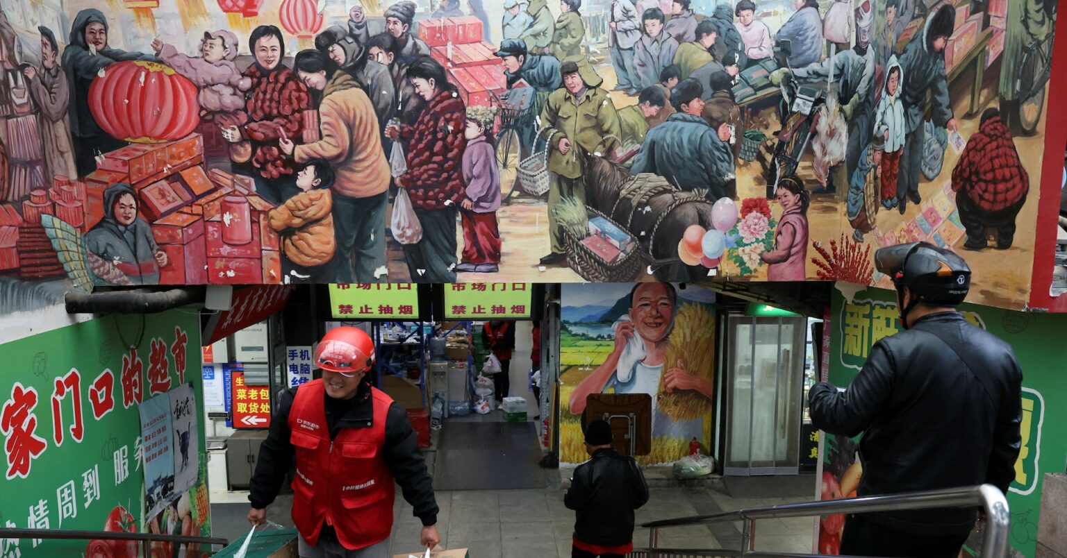 アングル：中国ＥＣで「即時配送」競争が激化、当局の批判にも屈せず | ロイター