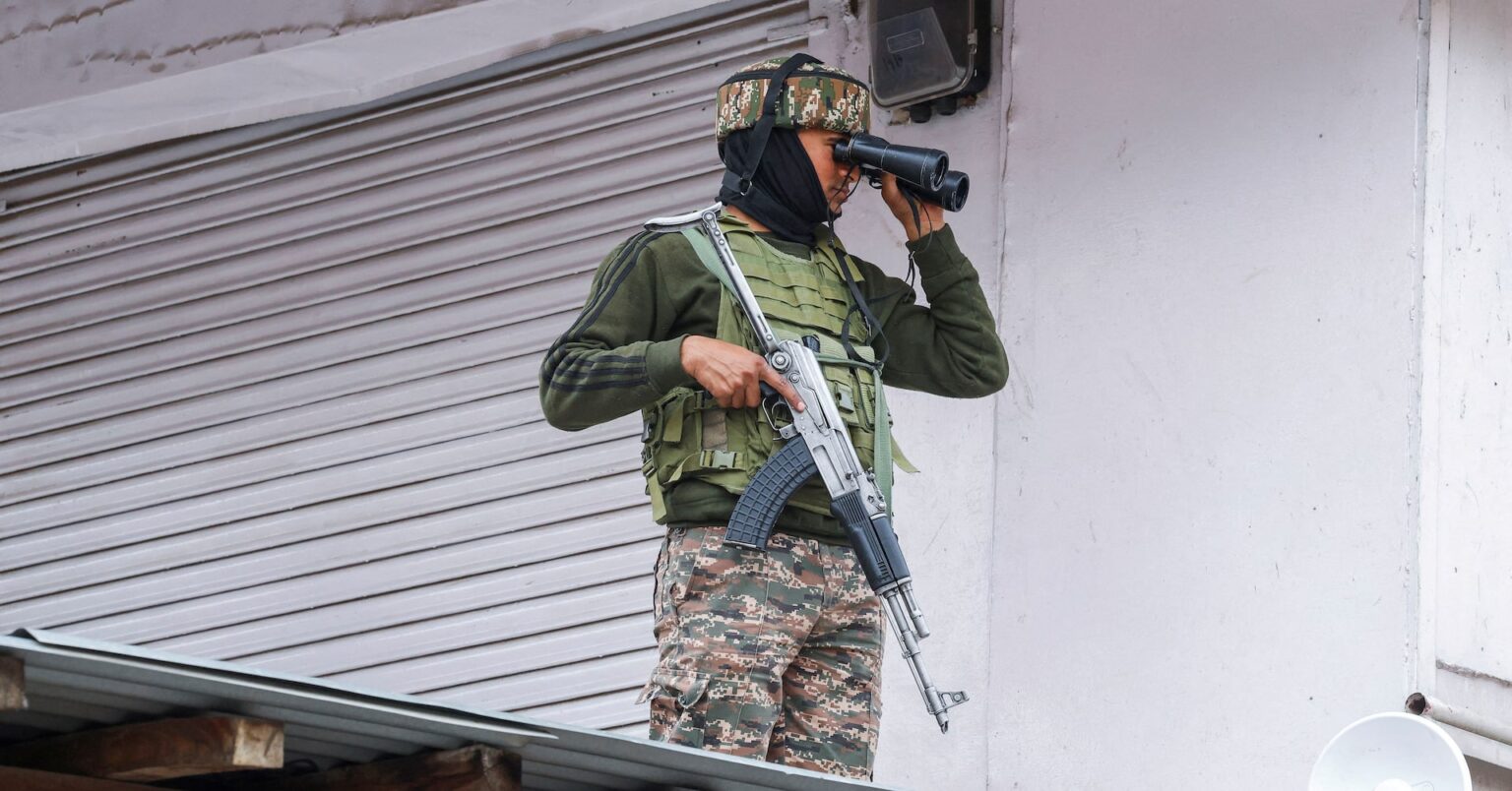 インド、パキスタン人3人を殺害　カシミール観光客襲撃に関与 | ロイター