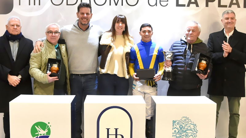 La séptima edición de la carrera Especial La Plata Capital entregó un premio de más de USD 5.300 |ヨゴネット ラテンアメリカ