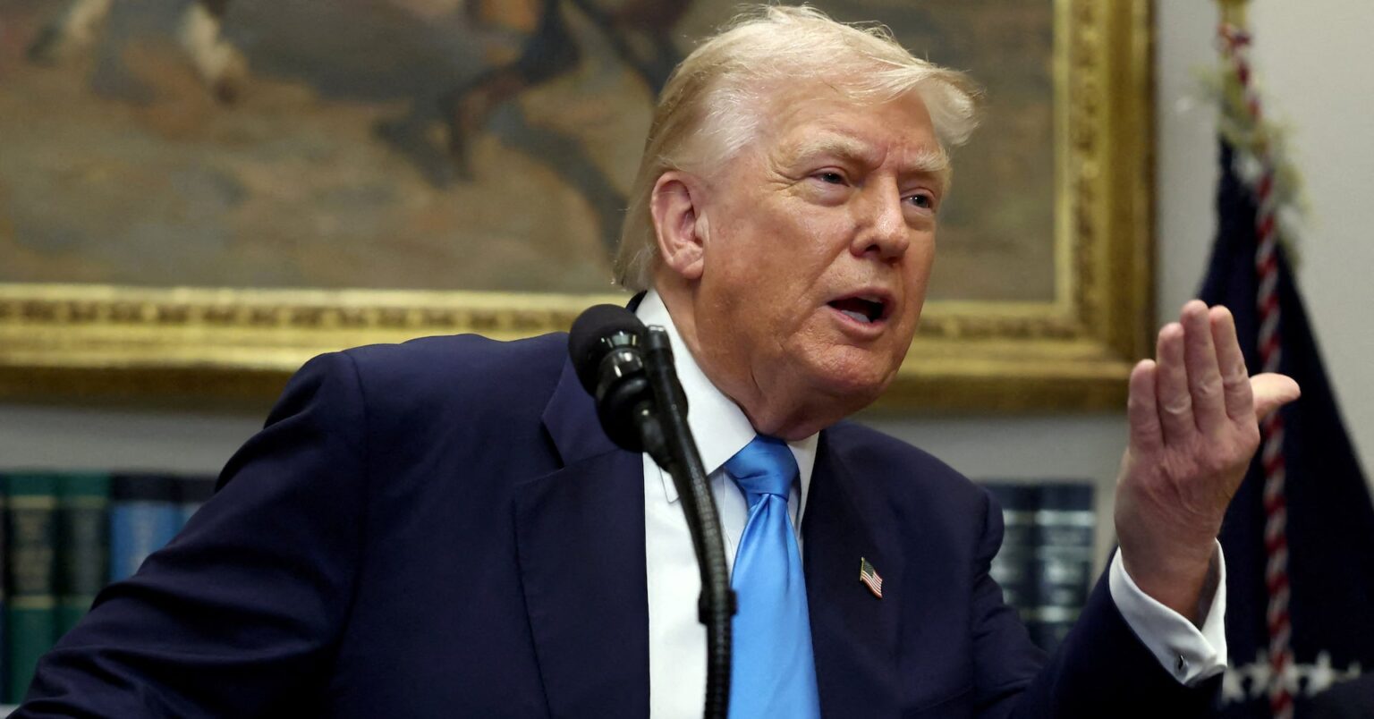 米、小口輸入品への関税免除措置「デミニミス」廃止を発表 | ロイター