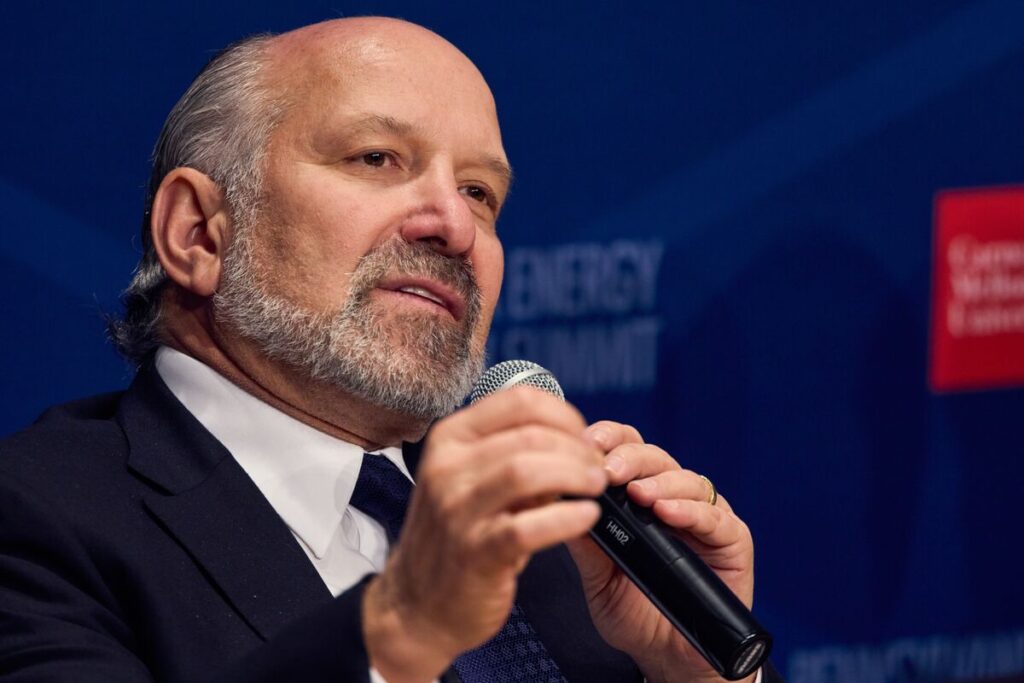 ラトニック氏、ＥＵとさらなる「駆け引き」想定－医薬品関税にも言及 - Bloomberg