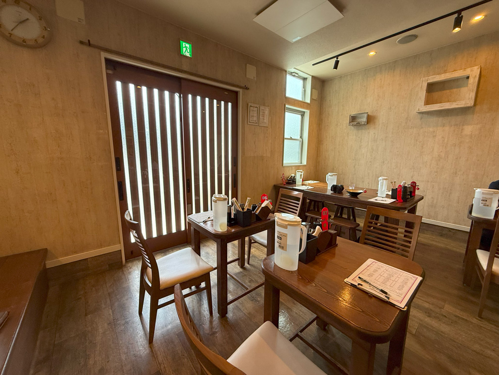 「中華 麻辣燙（マーラータン）」店内画像