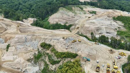 奈良メガソーラー造成現場で「土砂2度流出」… それでも止まらない開発の行方（東洋経済オンライン） - Yahoo!ニュース - Yahoo!ニュース