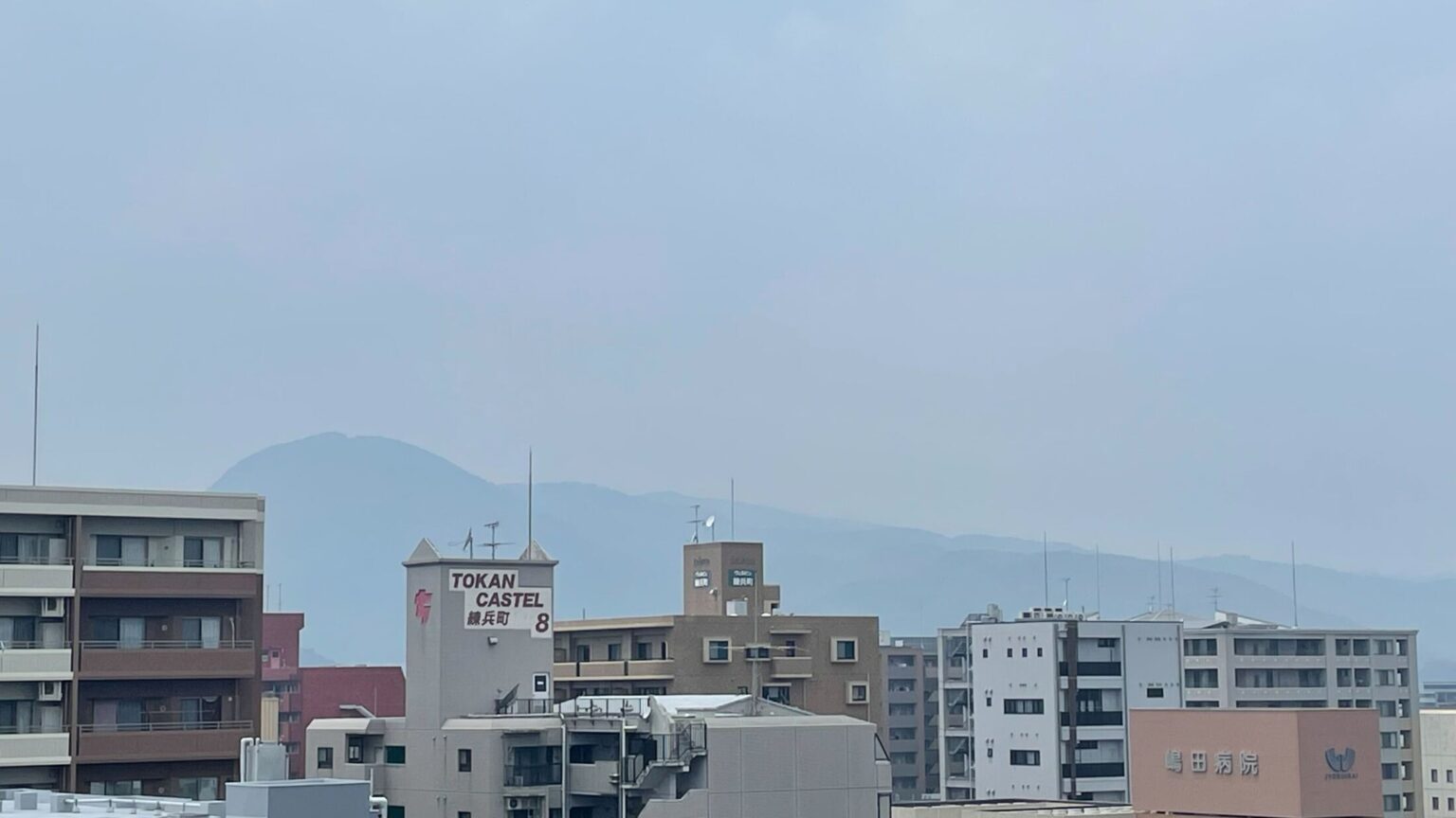 PM2.5で熊本県内 “見通し悪く”　呼吸器系疾患への影響も　（7月2日午後2時 時点）（RKK熊本放送） - Yahoo!ニュース