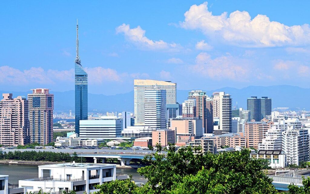 福岡「SUUMO住みたい街ランキング2025」1位は博多、”初TOP10入り駅”も注目！ 再開発で進化する街の魅力とは？（SUUMOジャーナル） - Yahoo!ニュース - Yahoo!ニュース