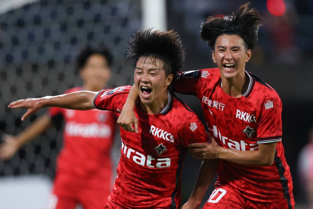 ロングレンジからの強烈な一撃！ロアッソ熊本FW塩浜遼のゴールが凄すぎる！ 11試合ぶりの白星に導く追加点