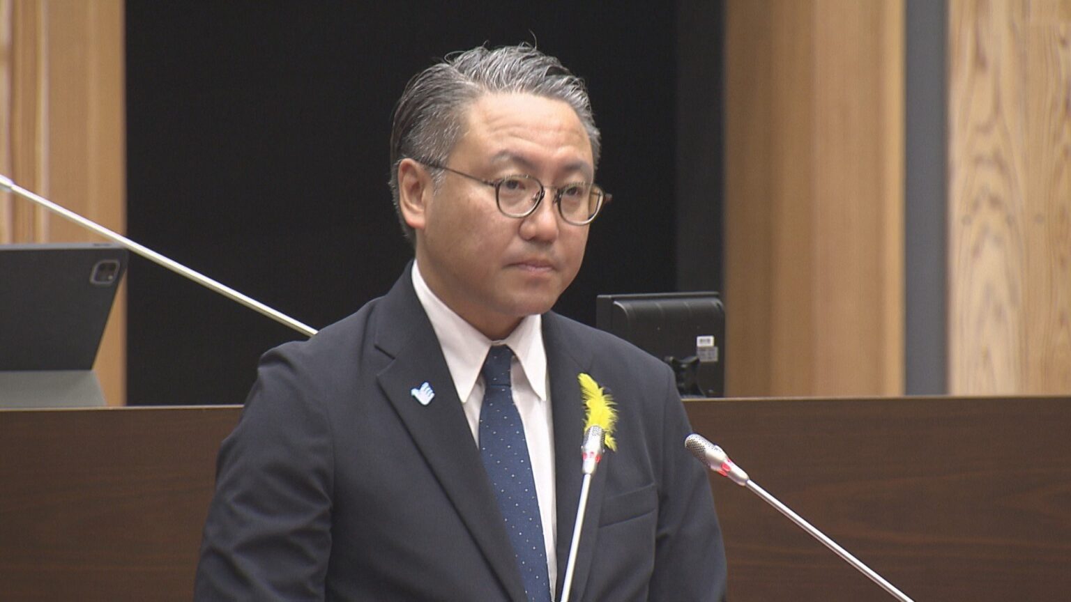 長崎県議会 知事の全額減給案撤回を承認　知事は今会期中に再提案へ（NBC長崎放送） - Yahoo!ニュース