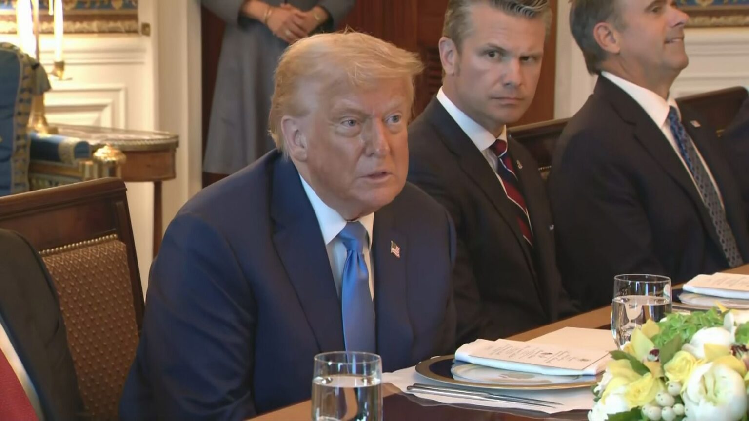 トランプ大統領はロシアの侵攻を受けるウクライナに対して「追加で兵器を送る予定だ」（TBS NEWS DIG Powered by JNN）