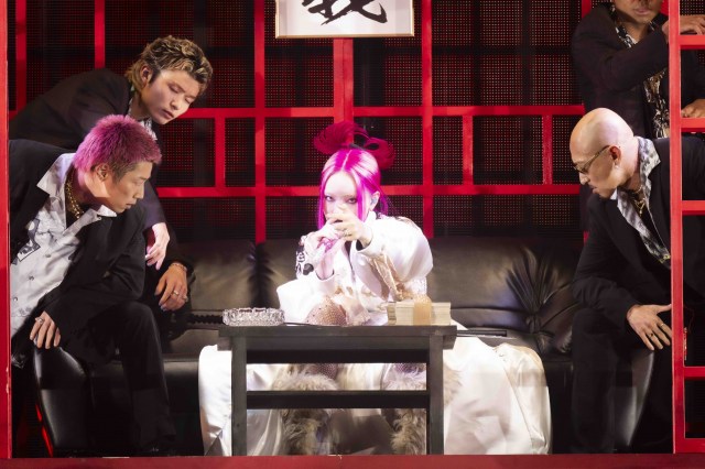 ちゃんみな、「自分に勝つ」“世界観”満載の単独公演ファイナル盛況 来年アリーナツアー開催へ | ORICON NEWS | 国内海外のニュース ちゃんみな、「自分に勝つ」“世界観”満載の単独公演ファイナル盛況 来年アリーナツアー開催へ | ORICON NEWS | 国内海外のニュース