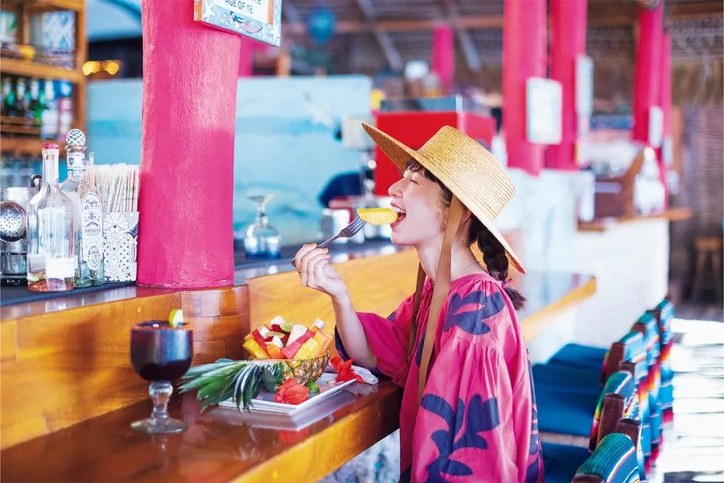 メキシコ・ロスカボスの「THE OFFICE ザ・オフィス」ビーチにある海の家風レストランがおしゃれ！