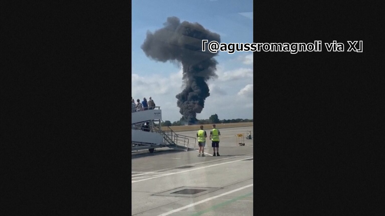 英国・南東部の空港で小型飛行機が墜落　離陸直後か（TBS NEWS DIG Powered by JNN）