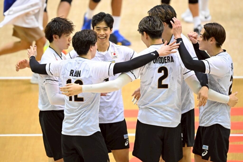 男子バレー日本、０-２から大逆転勝利！ アルゼンチンとフルセットの死闘を制して千葉大会２連勝、宮浦健人が最多23得点【ネーションズリーグ】（THE DIGEST） - Yahoo!ニュース