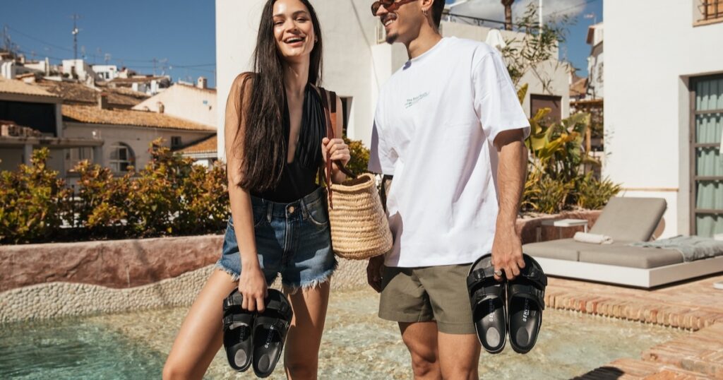 スペイン発のフットウエア「ジェニュインズ」が渋谷でポップアップ開催 再生素材など使用 - WWDJAPAN